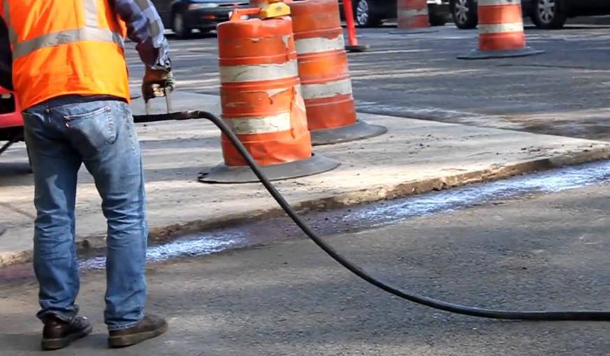 Charles Gates Trucking and Asphalt: Service Image-6 Charles Gates Trucking and Asphalt: Service Image-6